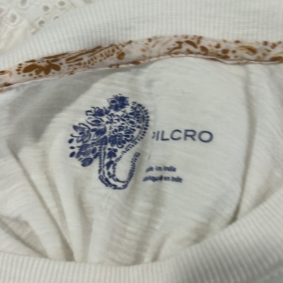 PILCRO for Anthropologie White top with eyelet elements and wide arm opening - Picture 14 of 14